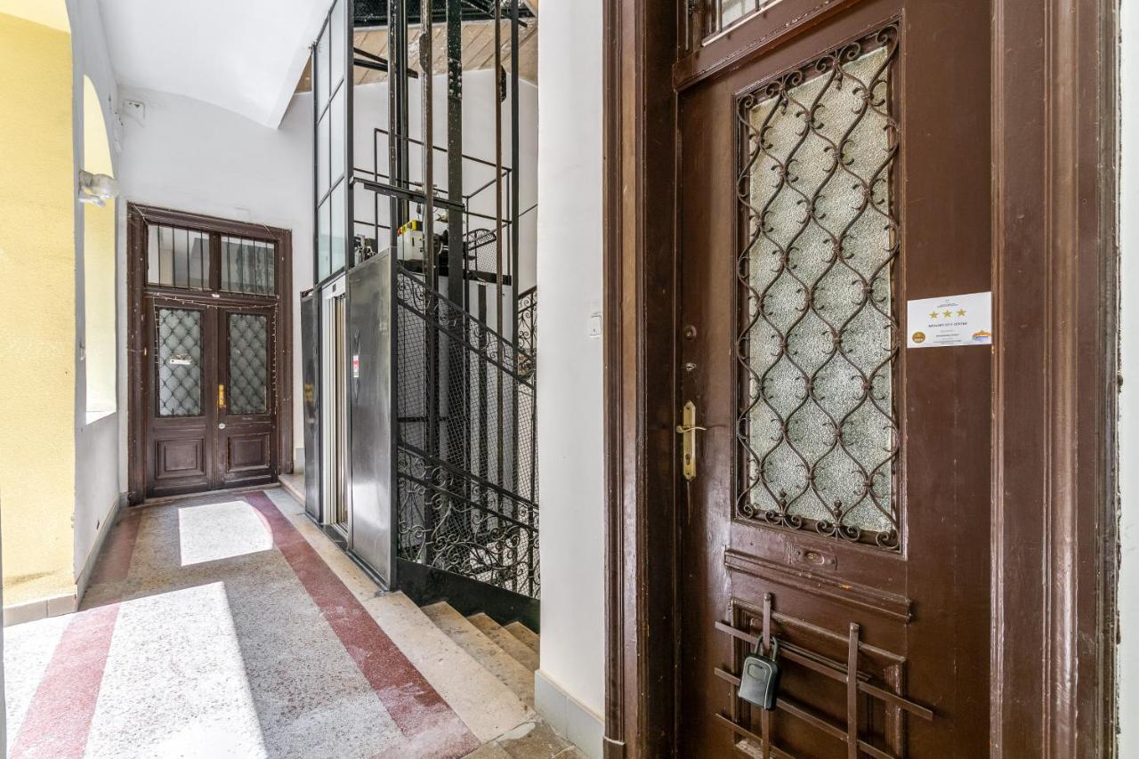 City Center Apartment Budapest Exterior photo
